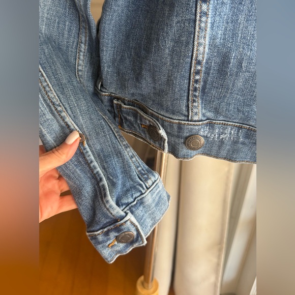 Vintage Aeropostale Blue Denim Jacket XS but fits small as well - Picture 8 of 9